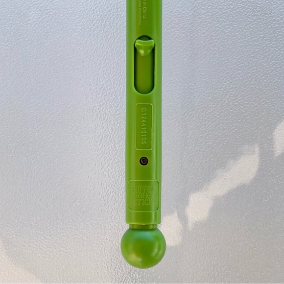 Educational Insights Puppet-On-A-Stick, Kai Frog - Picture 7 of 8